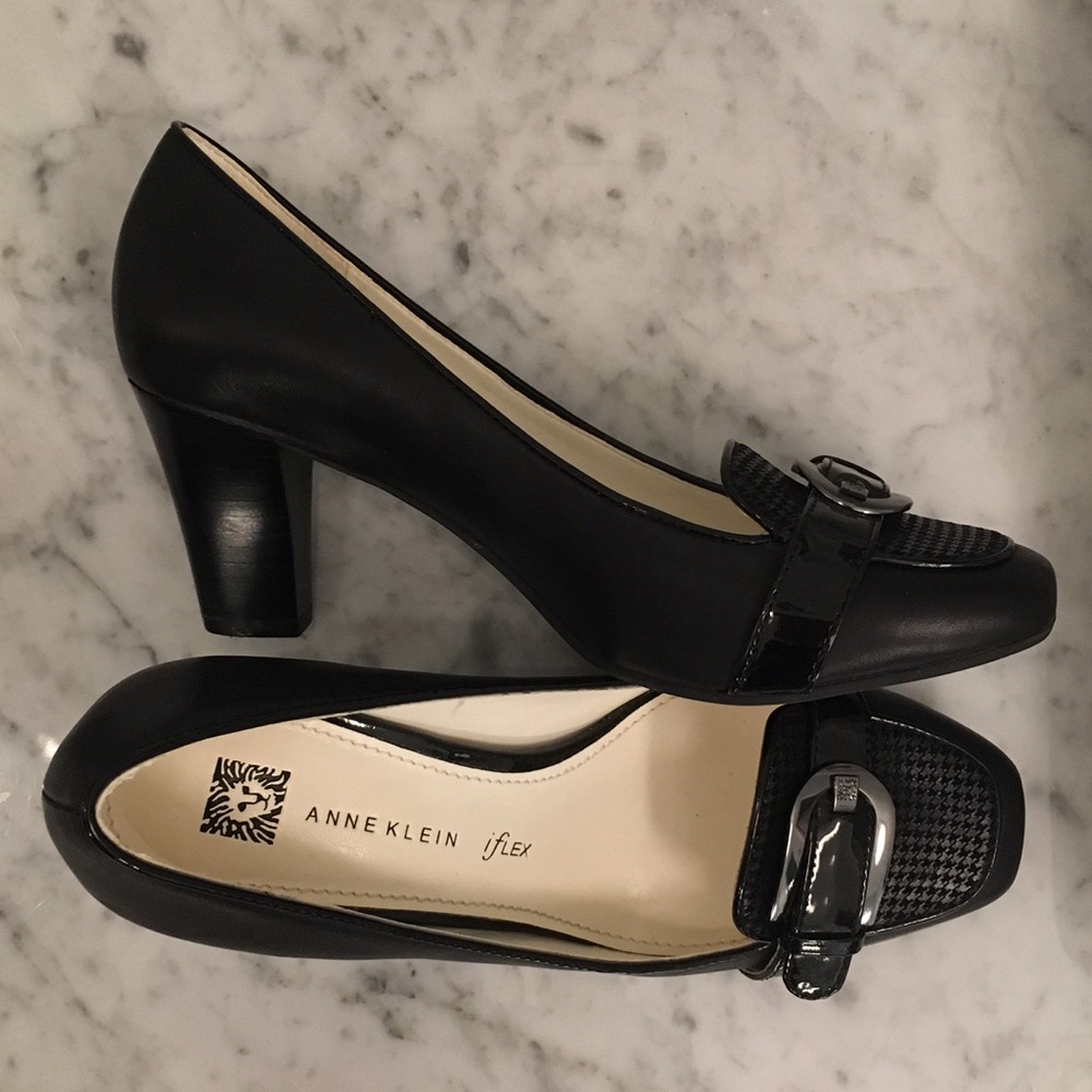 ✨HP✨NWOT Ann Klein iflex Shoes 6.5  "Fabrice"