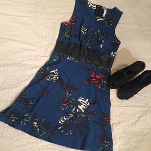 [Kensie] Floral Skater Dress Faux Leather Detail
