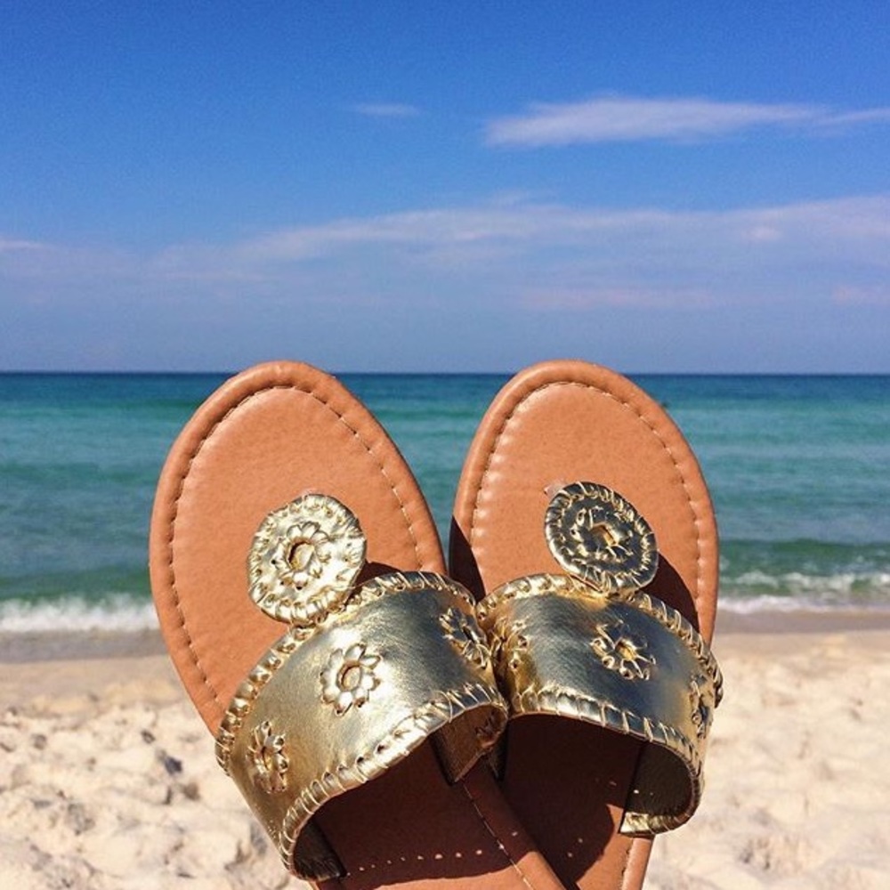 Jack Rogers Look Alike Flip Flops
