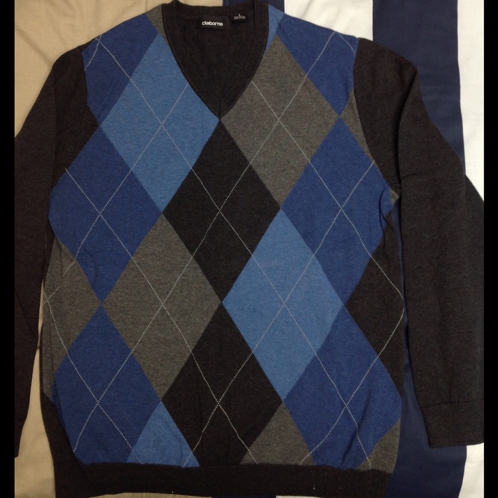 Claiborne Fresh No stains Not Stretched