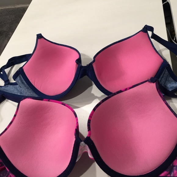 3 VS push up bras - Picture 3 of 7