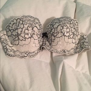 Victoria's Secret bra