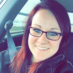 Meet your Posher, Leah