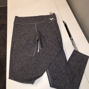 BNWT small gray yoga pant leggings