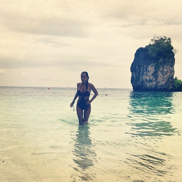 Meet your Posher, Gigi - Picture 4 of 5