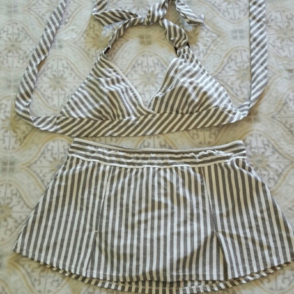 Retro skirted bikini swimsuit M/L