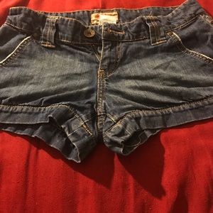 Booty cuff jean shorts