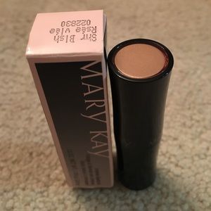 Mary Kay creme lipstick. Sheer Blush