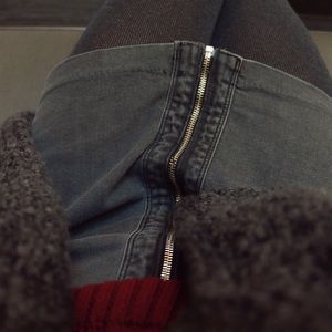 H&M zip up skirt