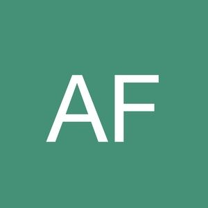 Meet your Posher, Alise