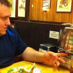 Meet your Posher, Kenny