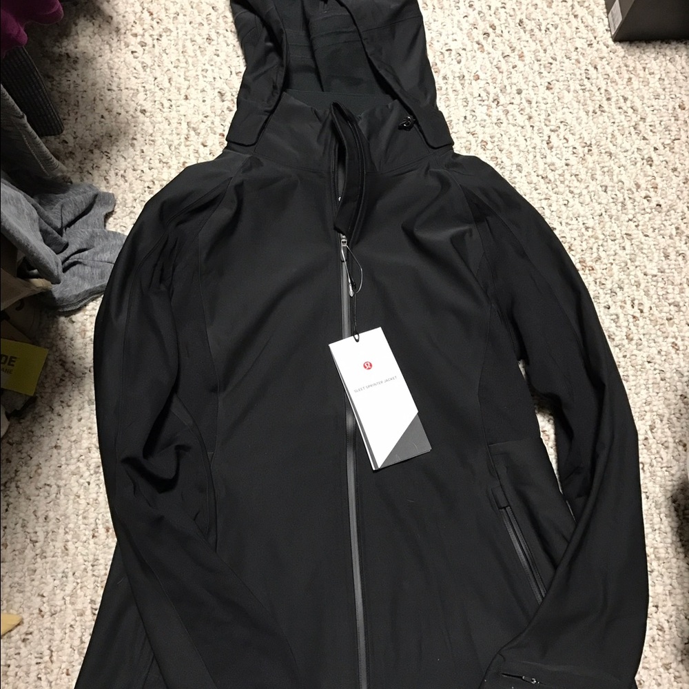 Lululemon sleet sprinter jacket