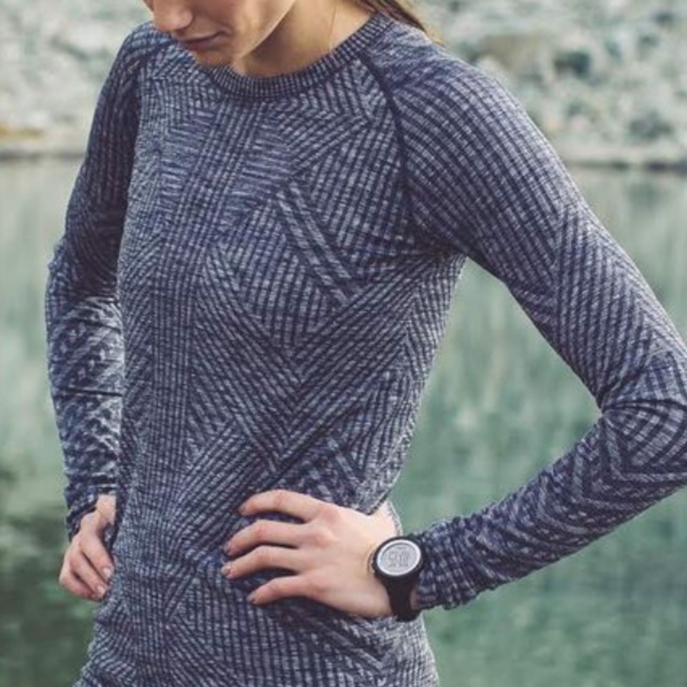 ISO WANTED IN SZ 4 - Picture 2 of 2