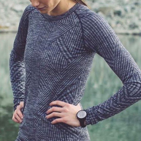 ISO WANTED IN SZ 4 - Picture 2 of 2