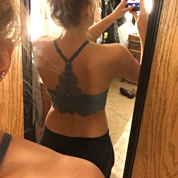 PINK Wildflower Lace High-Neck Push Up Bra - Picture 2 of 2