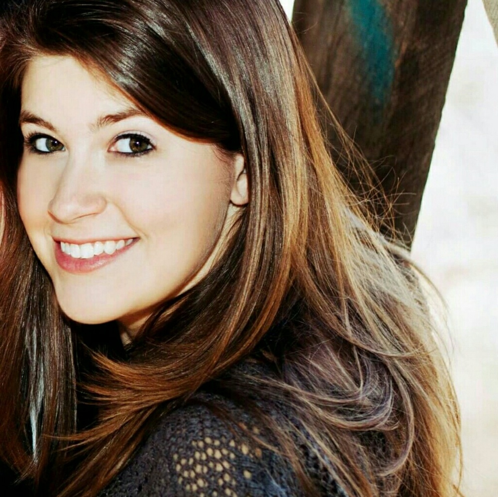 Meet your Posher, Cortney