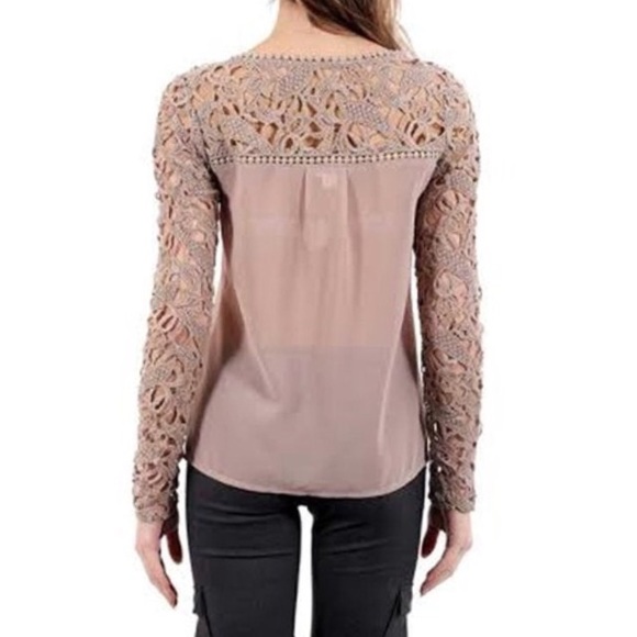 💕Last One💖Lace Crochet Blouse beautiful embroil - Picture 3 of 3