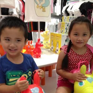 Meet your Posher, Pauline