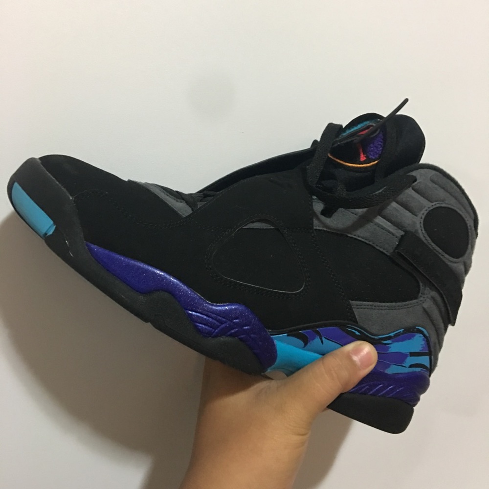 Jordan aqua 8
