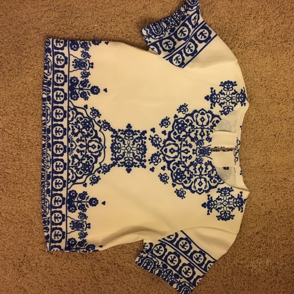 Blue and white two-piece - Picture 2 of 3