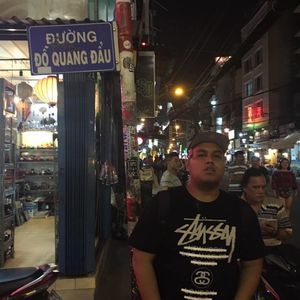 Meet your Posher, Rhigel