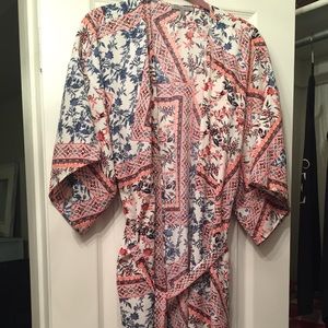 NWT Printed Kimono
