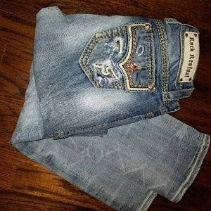 Beautiful Straight leg rocks