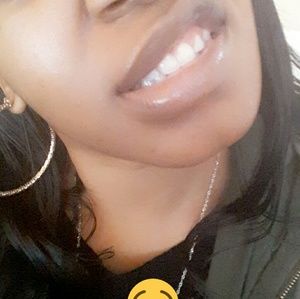 Meet your Posher, Telly