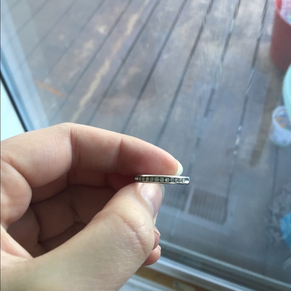 Beautiful silver wedding band - Picture 4 of 4