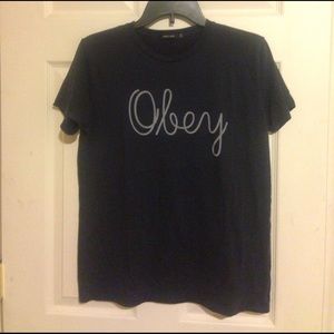 Obey t-shirt