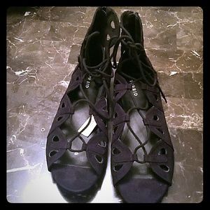 Peep Toe Lace up flats