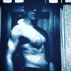 Meet your Posher, Skyler