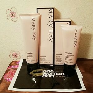 🔴Presidents Sale🔴Mary Kay 3 -in-1 cleanser set