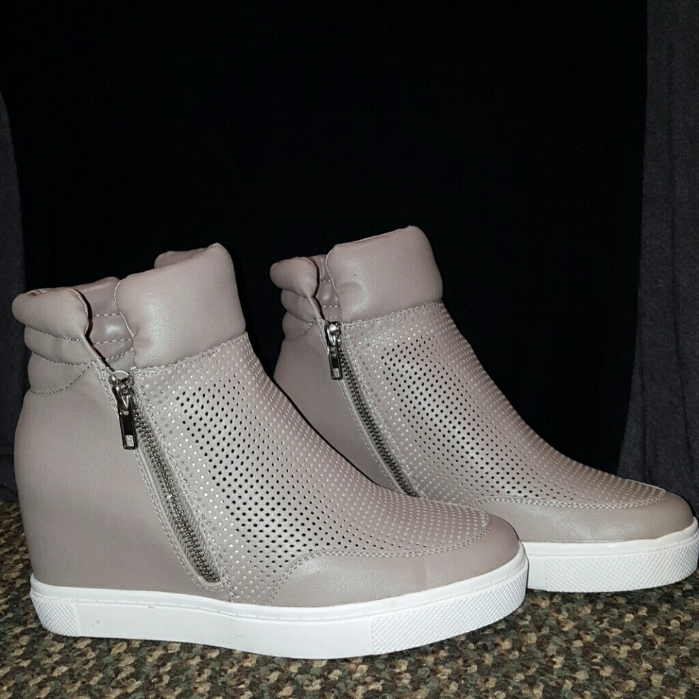 Brash Divina high top/heels