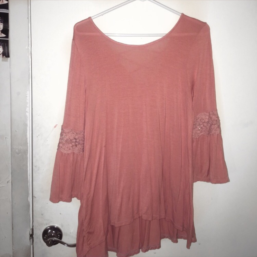 Pastel pink boohoo inspired shirt