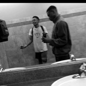 Meet your Posher, Aaron