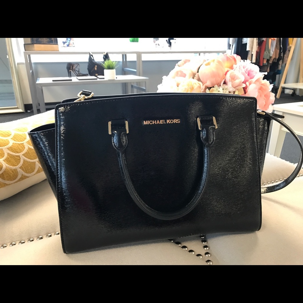 Michael Kors Selma Satchel in black patent leather