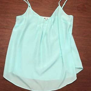 Aritzia mint tank