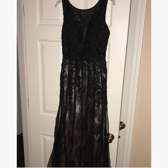 Long Black Lace Prom Dress- Sherri Hill look-alike - Picture 6 of 6