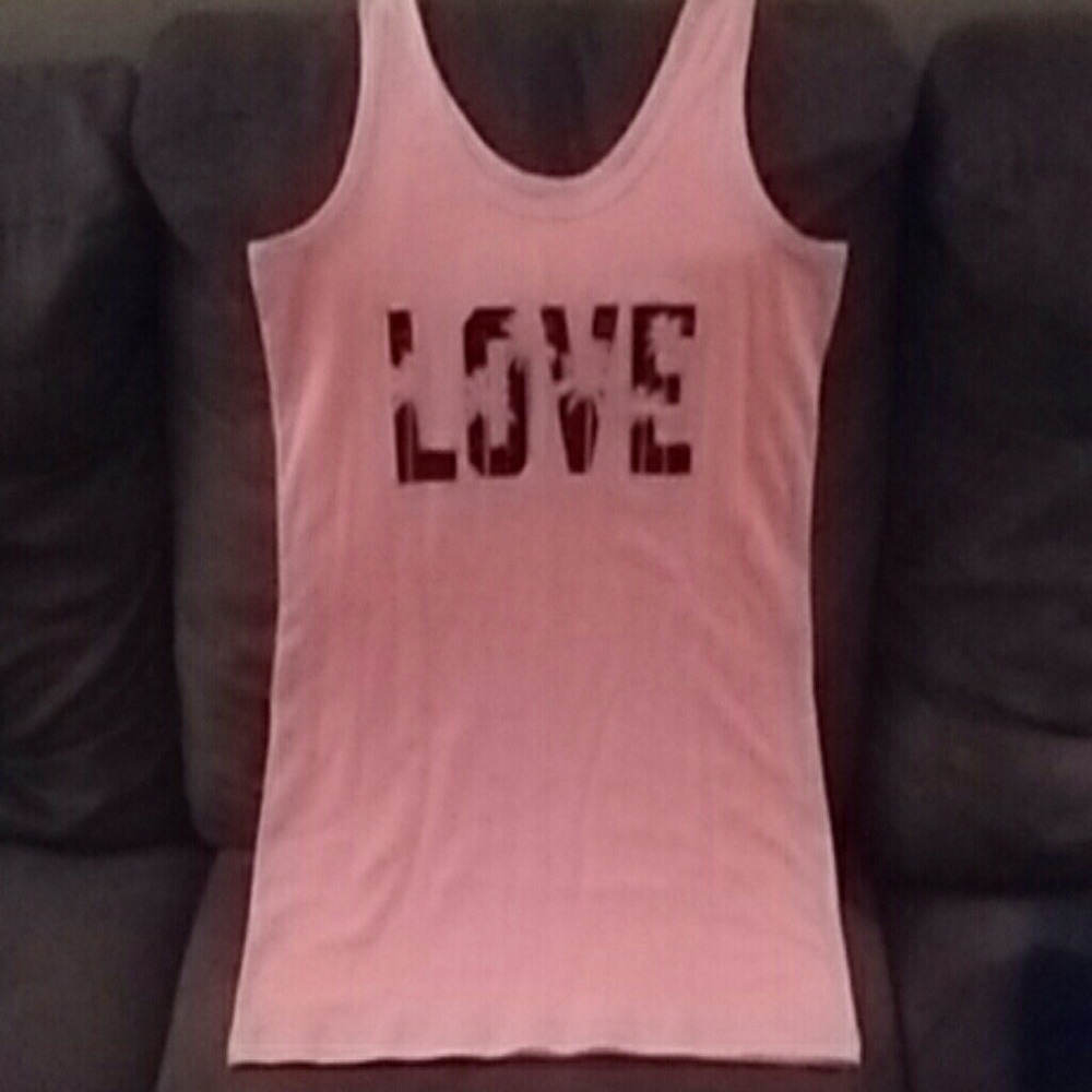 Pink tank top with LOVE and palm tree design