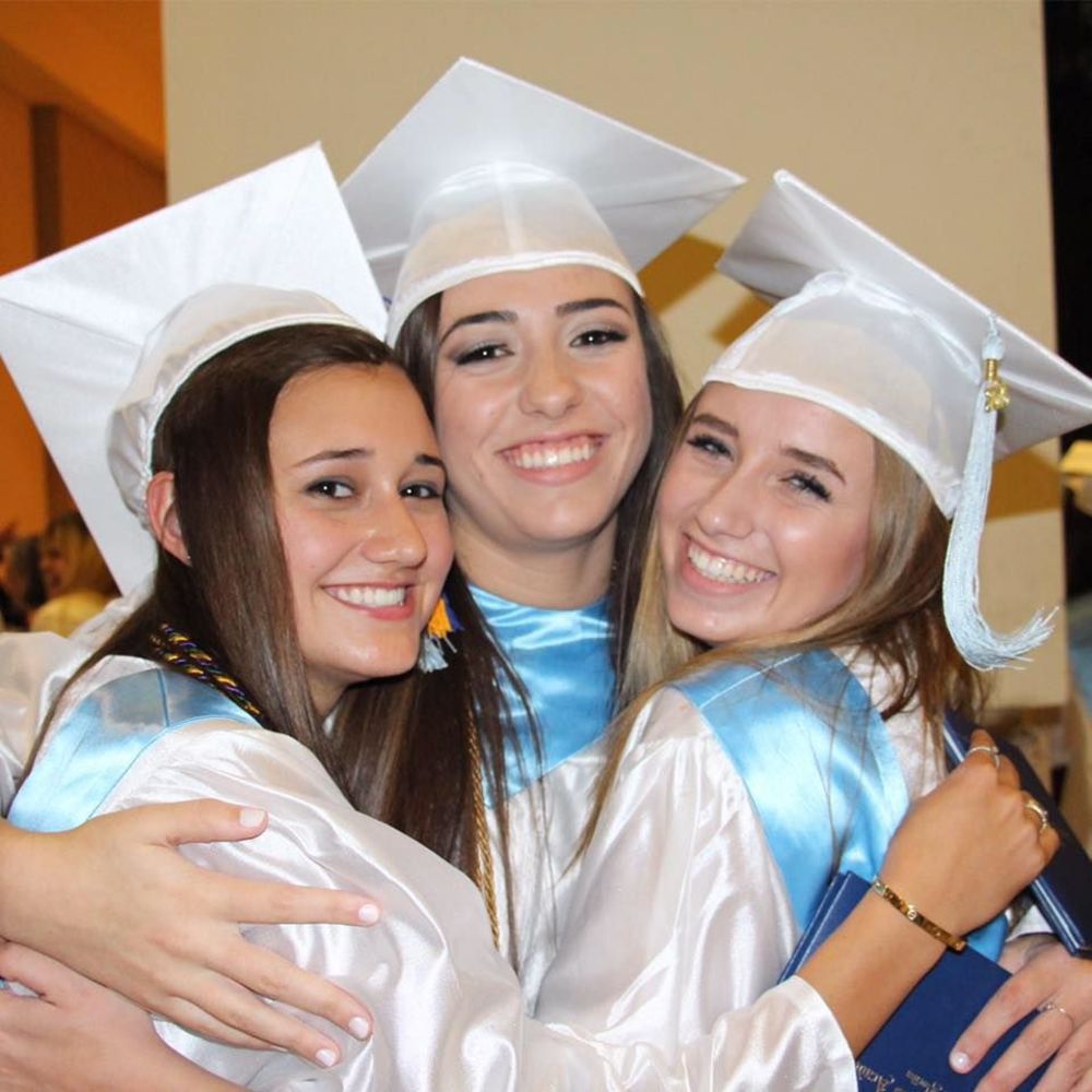 Meet your Posher, Isabella