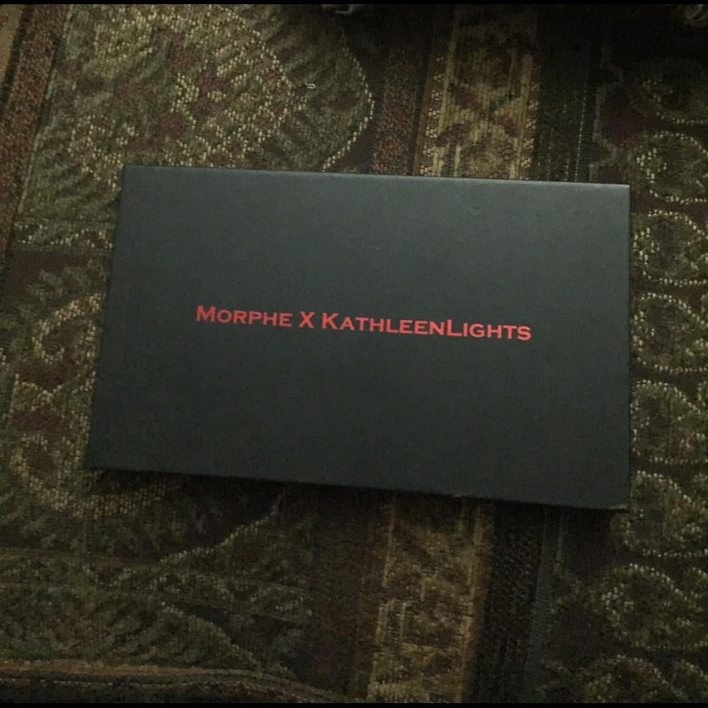 Kathleen lights palette