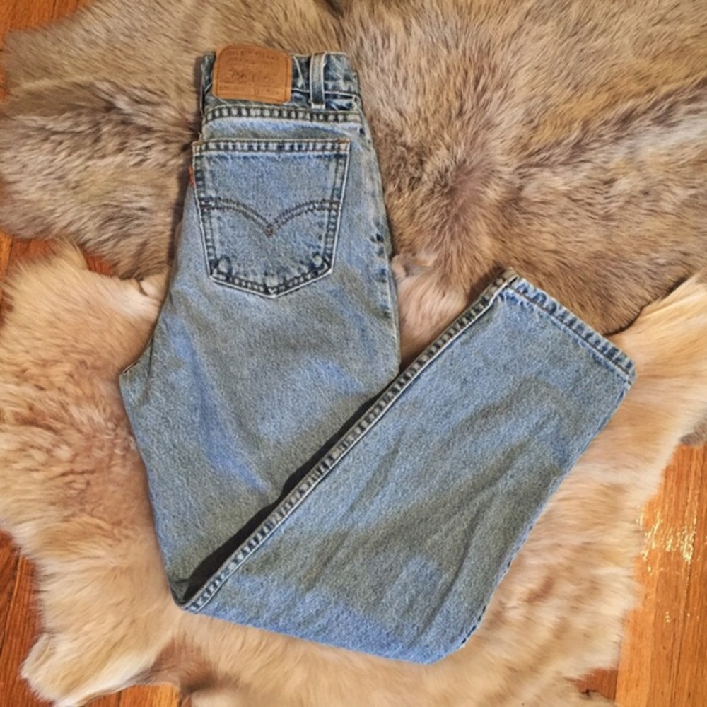 Super Vintage 1970s High Waisted Levi's 🌾