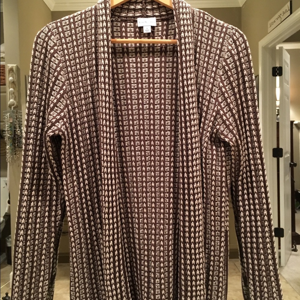 Kim Rogers NWOT Brown and Creme Sweater