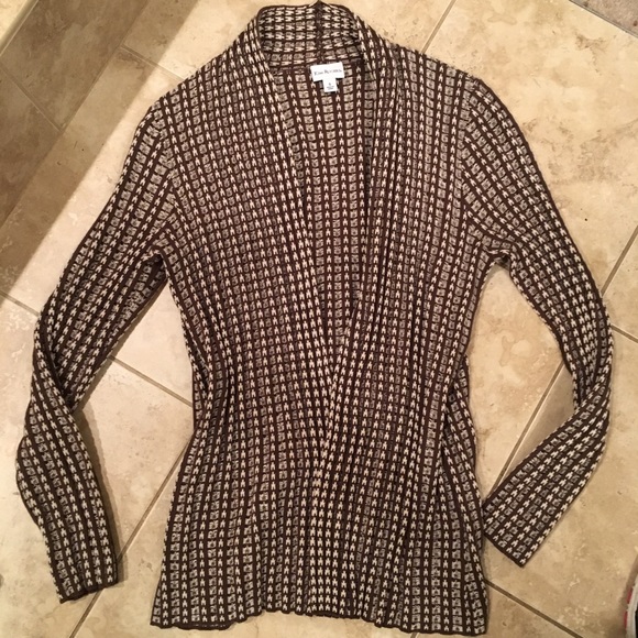 Kim Rogers NWOT Brown and Creme Sweater - Picture 3 of 3