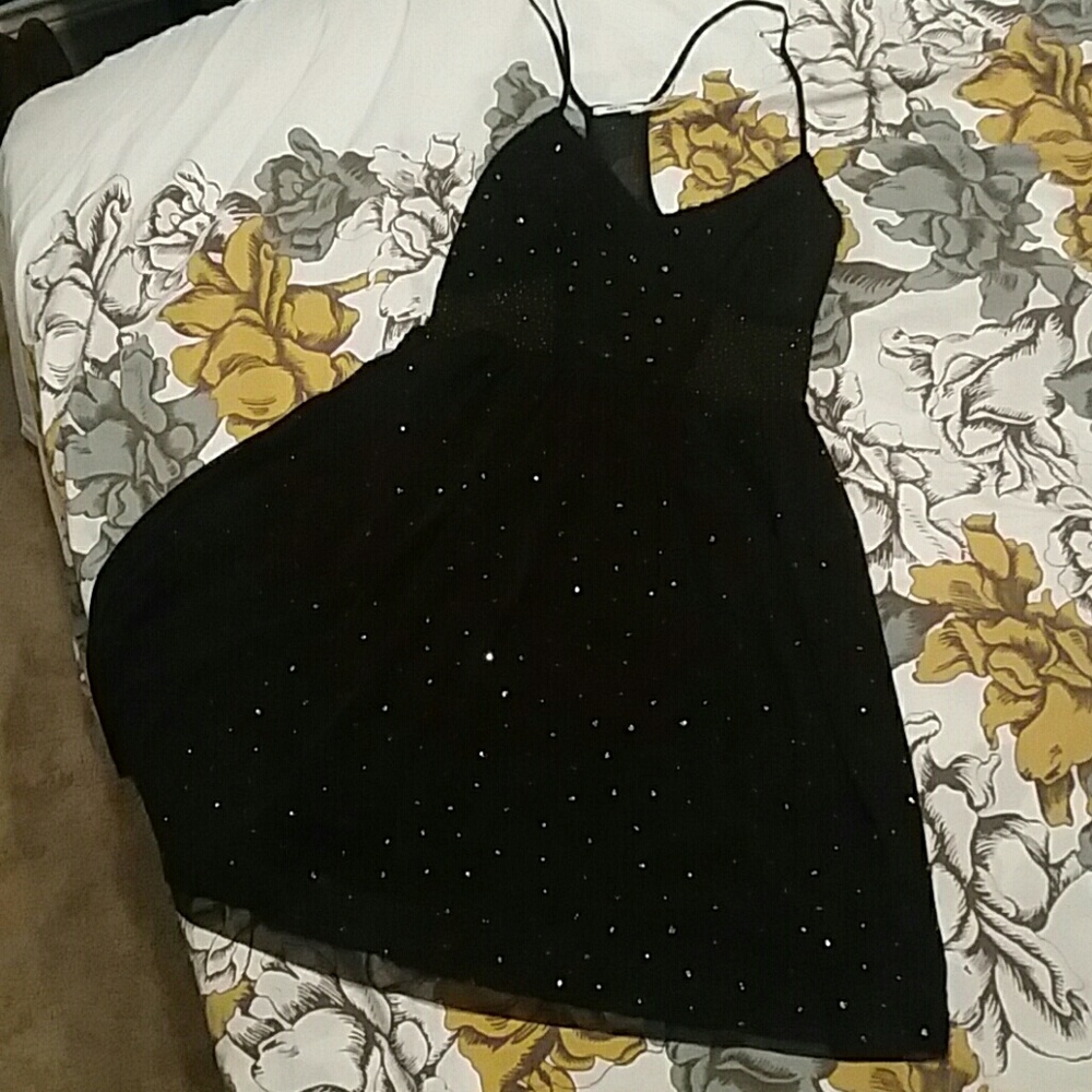 Last chance: Black & Gold Sparkling Dress