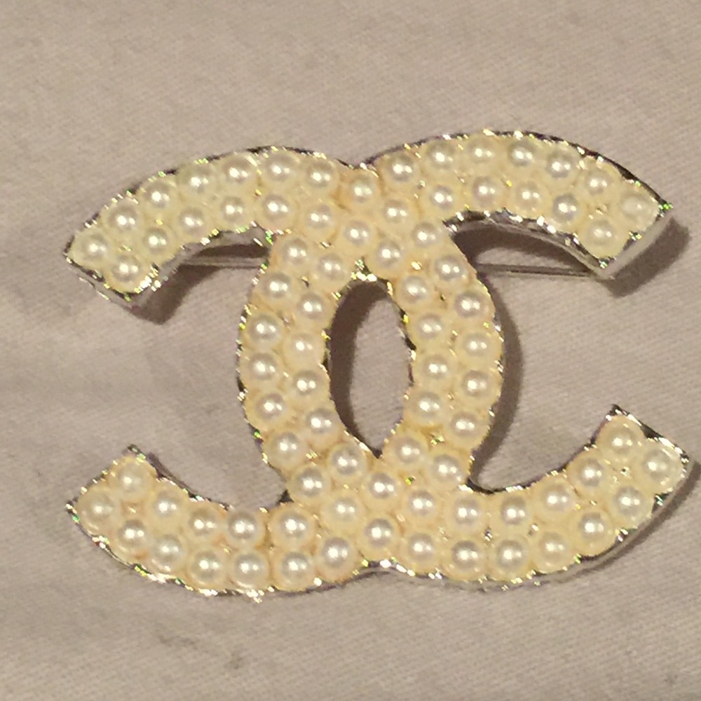 Brooch