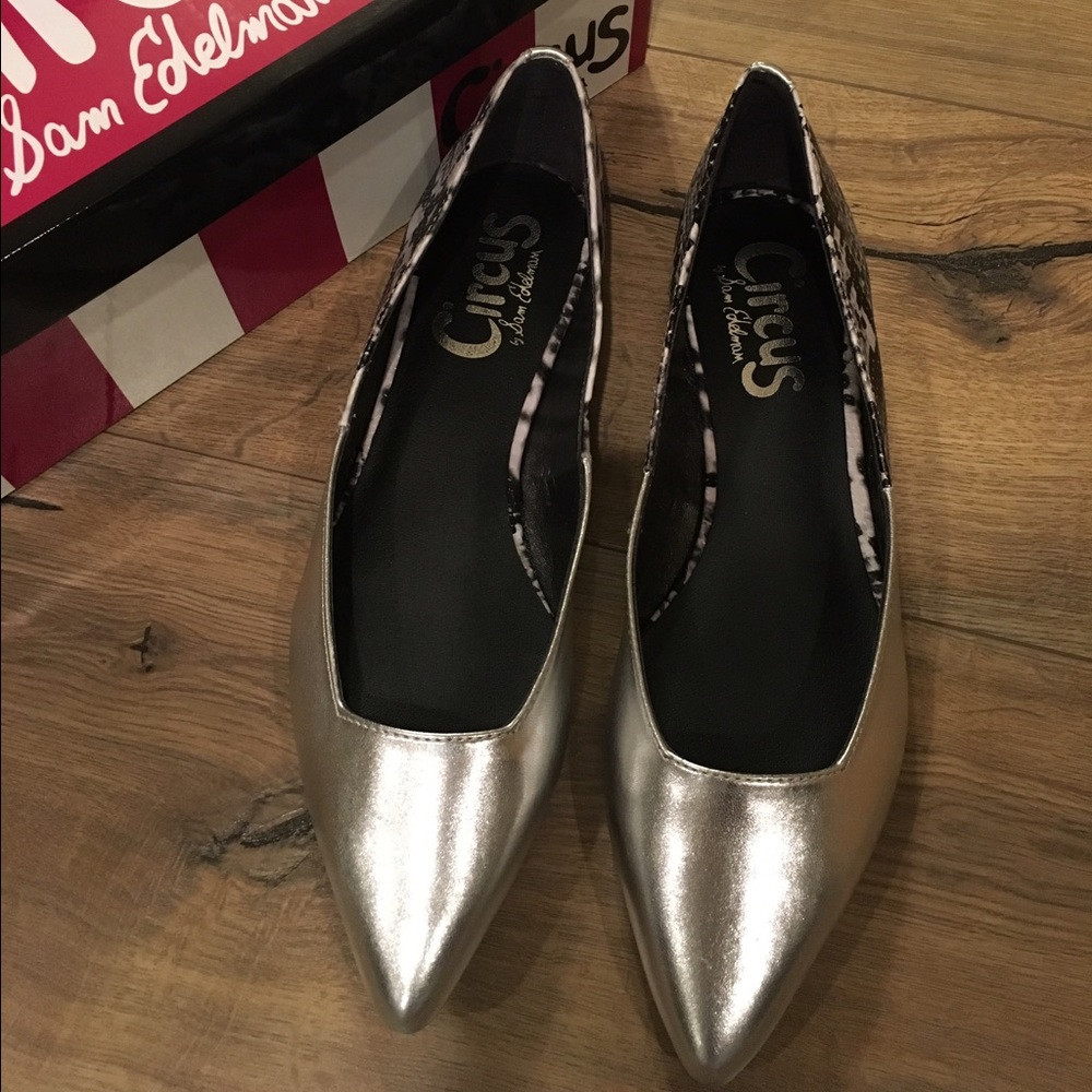 Circus by Sam Edelman Flats