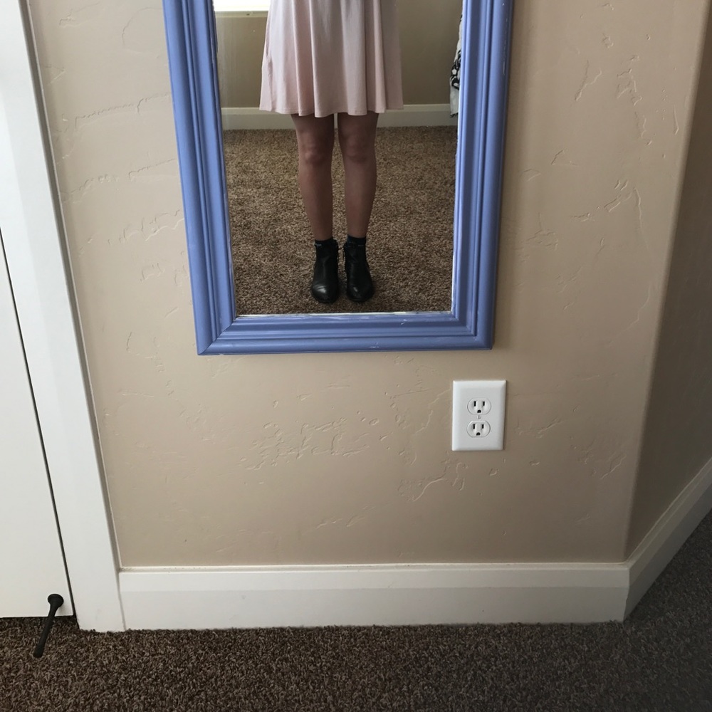 Dress - Picture 4 of 4