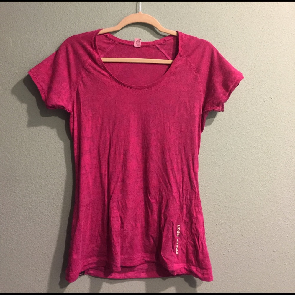 Under Armour Tshirt